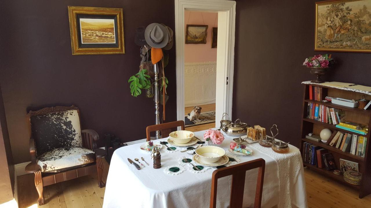 Montagu Manor Bed & Breakfast ภายนอก รูปภาพ